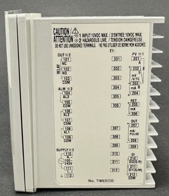 Yokogawa General Purpose Temperature Controller UT35A/UT32A UT32A-000-10-00 Digital Indicating Controller