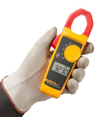Fluke 323 True RMS Clamp Meter com medição de corrente AC de 400 A e tensão AC de 600 V