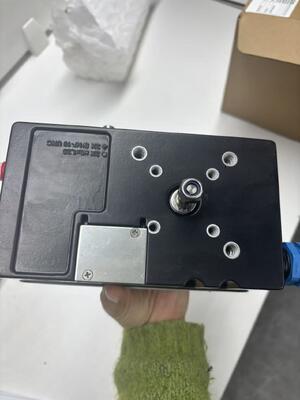 Stock Supplier China Pneumatic Flow Control Valve With Flowserve Logix 510SI Valve Positioner 510si-15-W22DEE-00F0-000 Serial N0:6H24021S