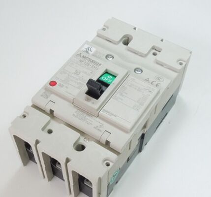 Mitsubishi NF125-SVU 3P 20A UL 489 Compliant molded case circuit breaker - série NF