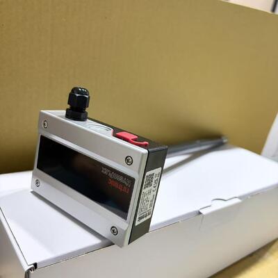 Rotronic HF132-FB1XX1XX Humidity and Temperature Transmitter with 0.2 ℃ Resolution IP55 Rating and USB Interface